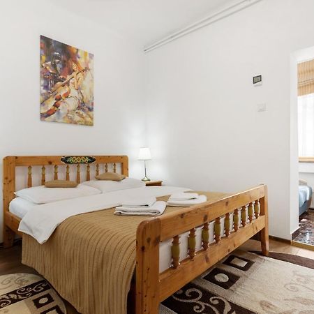 Casa Rasnoveana Екстер'єр фото
