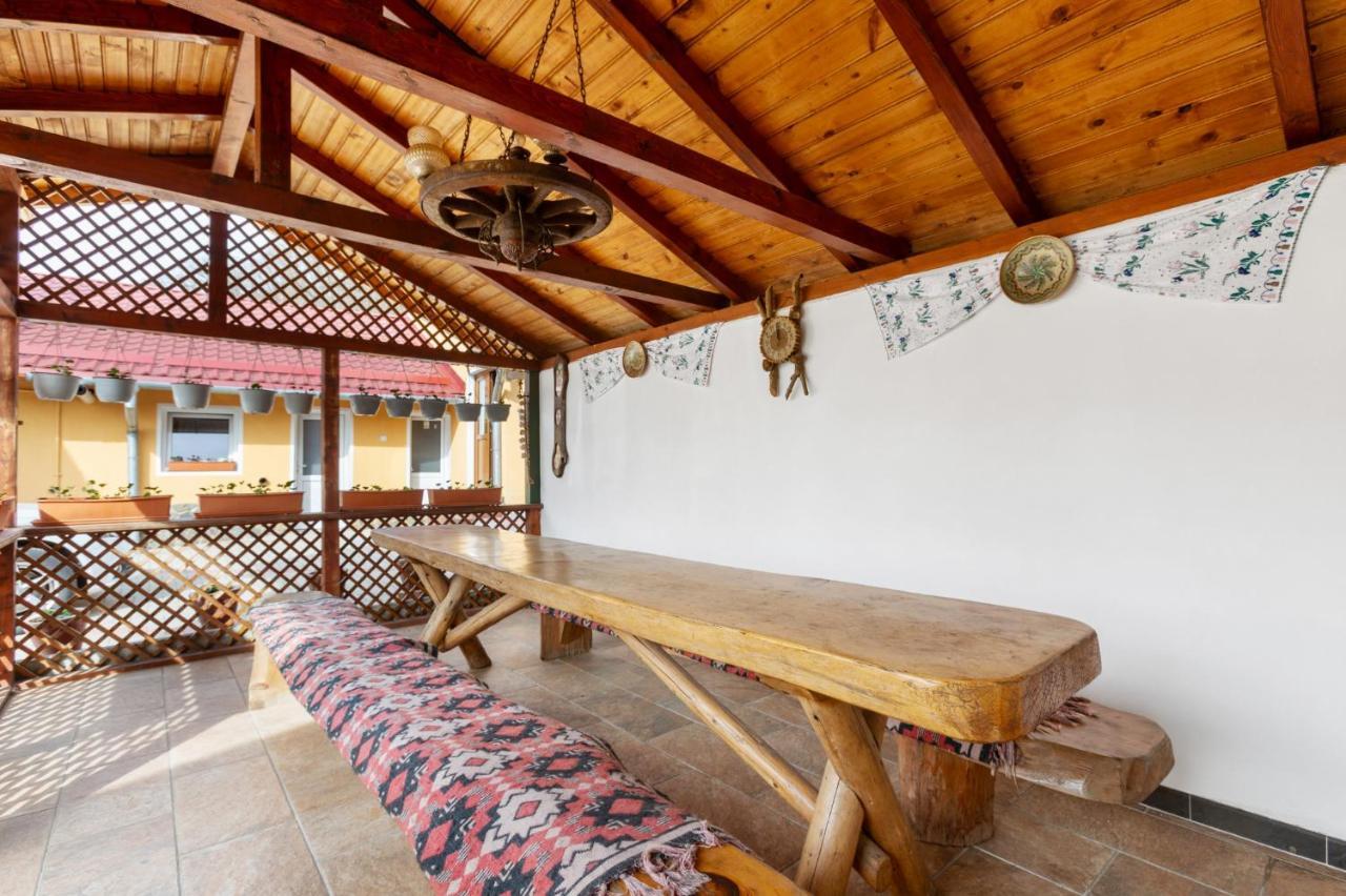 Casa Rasnoveana Екстер'єр фото