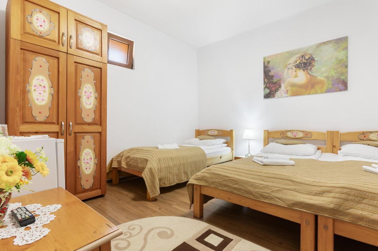 Casa Rasnoveana Екстер'єр фото